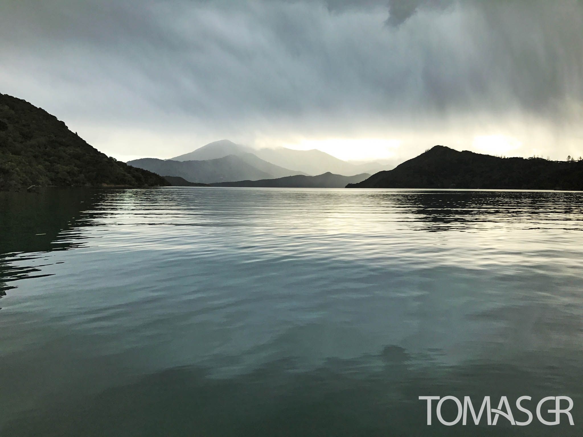 Tomas Gonzalez de Rosenzweig - Queen Charlotte Track, New Zealand